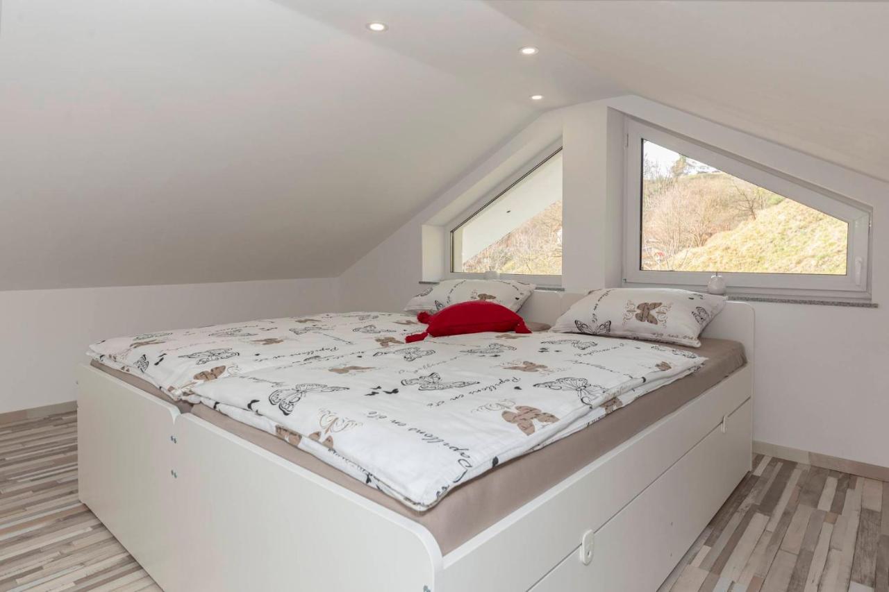 Holiday House Vikend Polzela Buitenkant foto